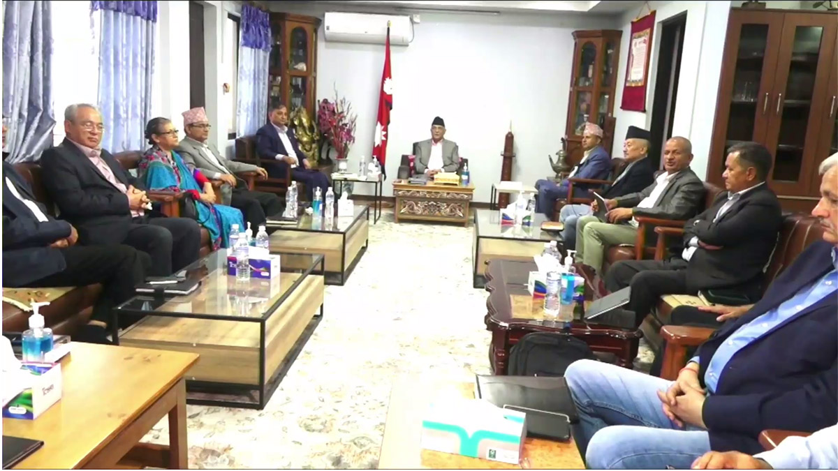 एमालेकाे सचिवालय बैठक जारी